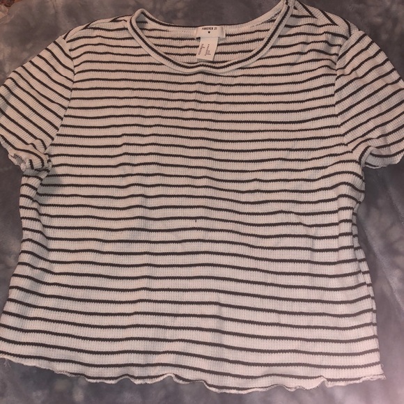 Striped crop top - Picture 1 of 1